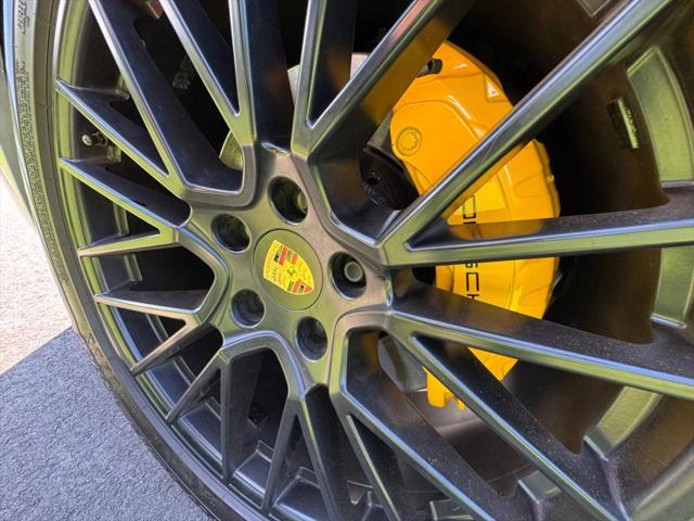 2021 Porsche Cayenne GTS