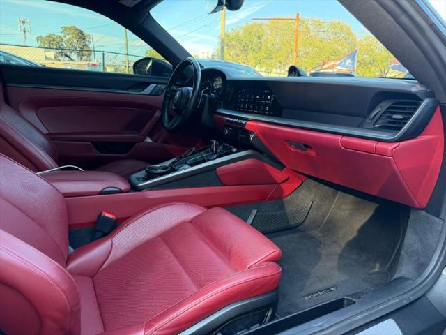 2023 Porsche 911 Carrera