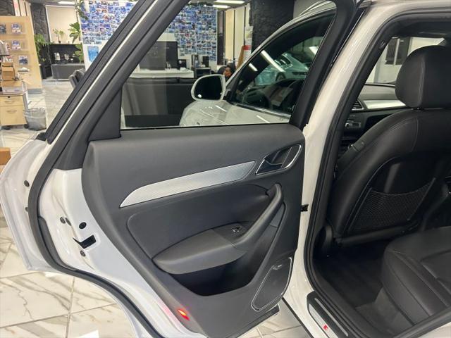 2016 Audi Q3 2.0T Premium Plus