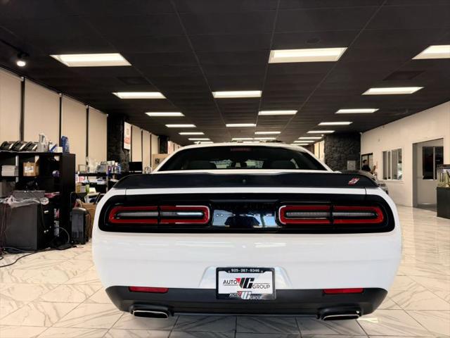2023 Dodge Challenger SXT AWD