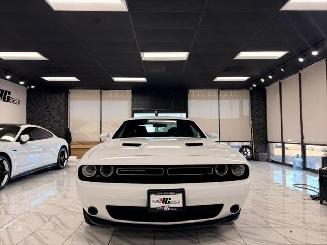 2023 Dodge Challenger SXT AWD