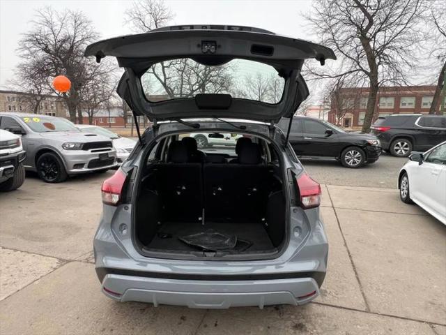 2021 Nissan Kicks SV Xtronic CVT
