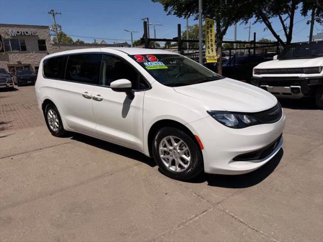 2023 Chrysler Voyager LX for sale in Chicago, IL