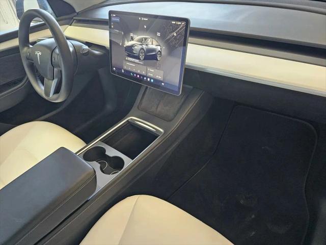 2025 Tesla Model Y Long Range Dual Motor Rear-Wheel Drive
