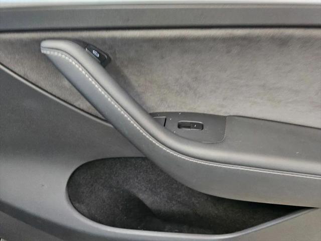 2025 Tesla Model Y Long Range Dual Motor Rear-Wheel Drive