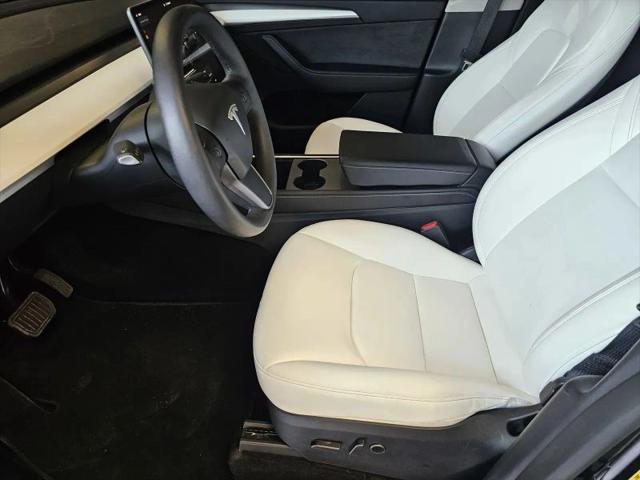 2025 Tesla Model Y Long Range Dual Motor Rear-Wheel Drive