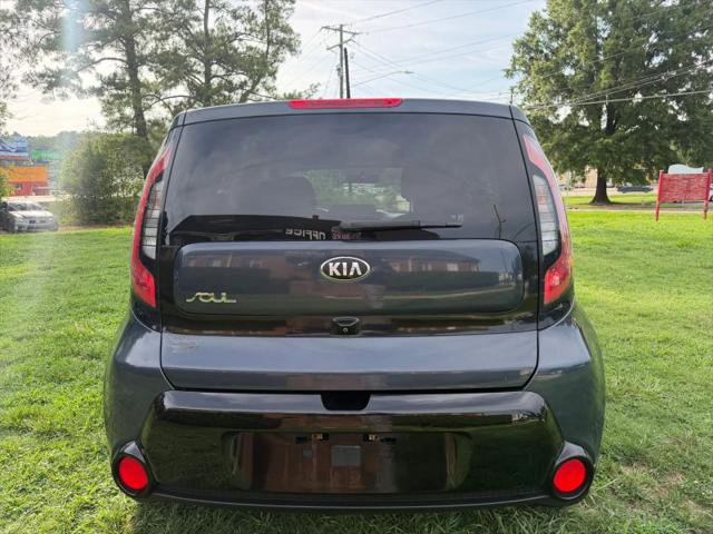 2016 Kia Soul +