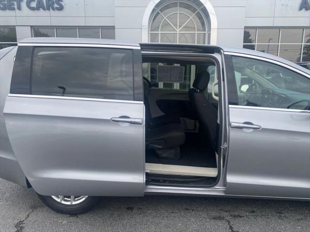 2017 Chrysler Pacifica Touring Plus