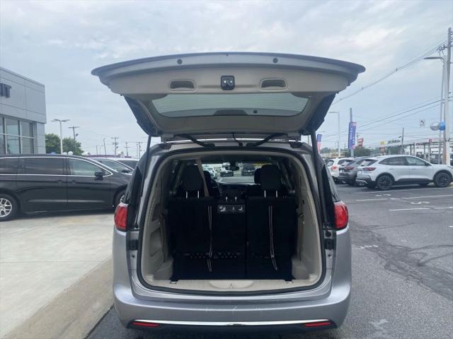 2017 Chrysler Pacifica Touring Plus