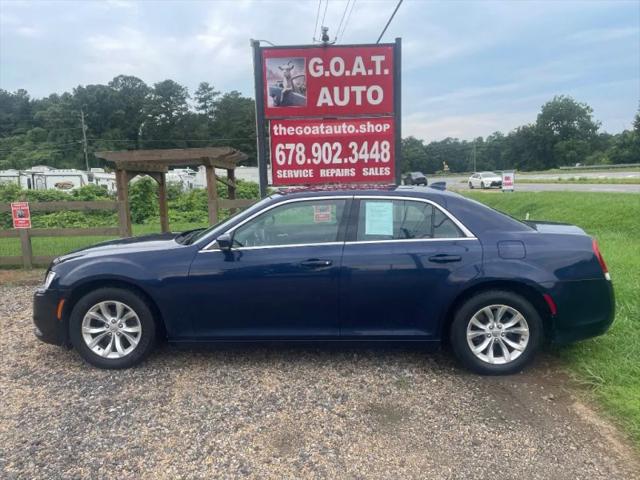 2015 Chrysler 300 Limited for sale in Cartersville, GA