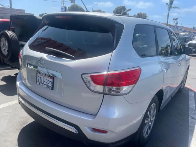 2014 Nissan Pathfinder S