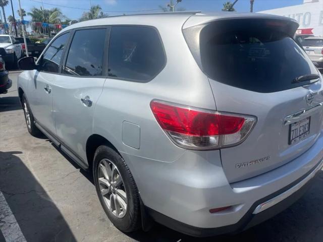 2014 Nissan Pathfinder S