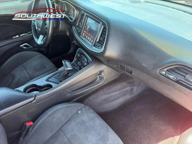 2017 Dodge Challenger R/T Plus