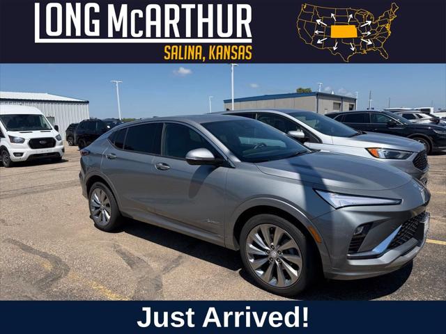 2024 Buick NV Avenir FWD for sale in Salina, KS