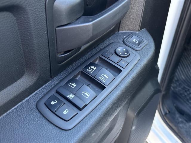 2024 Ram 3500 Tradesman/SLT/Laramie/Limited