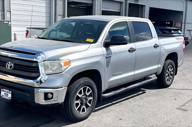 Used 2015 Toyota Tundra SR5 5.7L V8 For Sale in Millington, TN