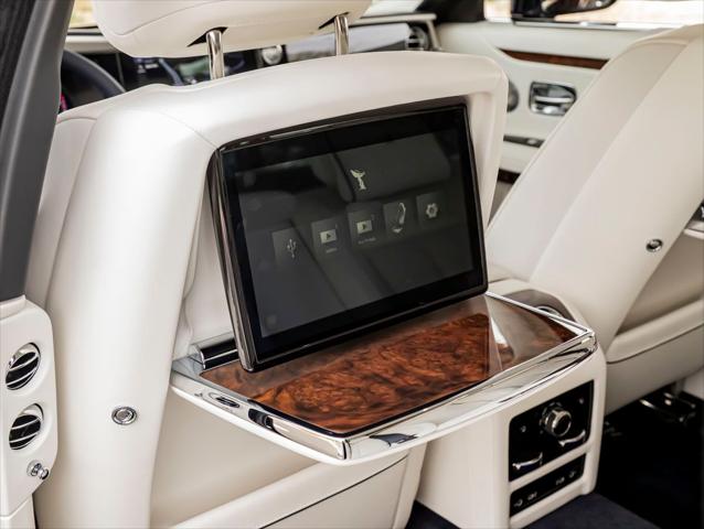 2027 Rolls-Royce Ghost Base