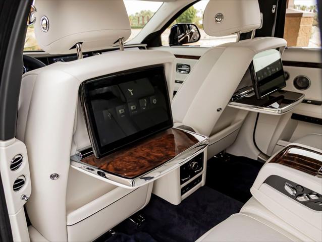 2027 Rolls-Royce Ghost Base
