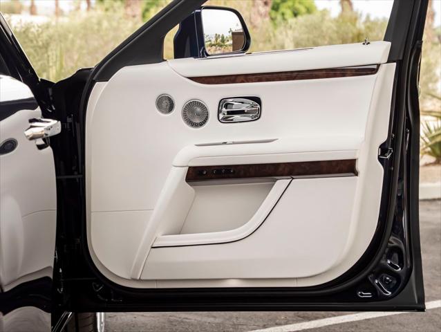2027 Rolls-Royce Ghost Base