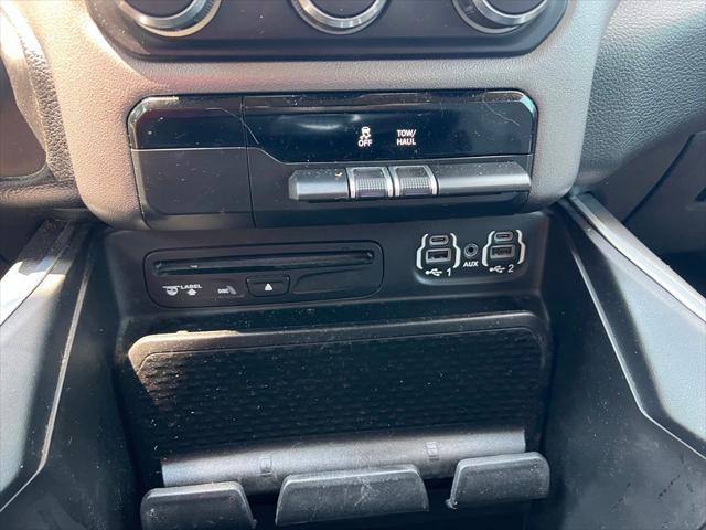 2019 Ram 1500 Big Horn/Lone Star Crew Cab 4x4 5'7" Box