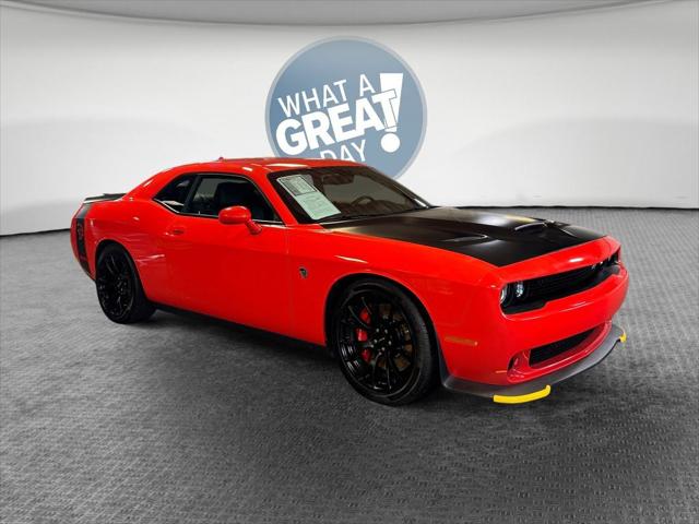 2016 Dodge Challenger SRT Hellcat 2016 Dodge Challenger SRT Hellcat