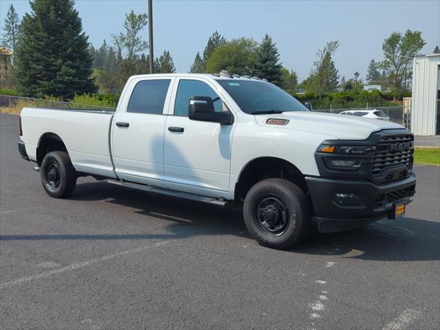 2026 RAM 2500 RAM 2500 TRADESMAN CREW CAB 4X4 8 BOX