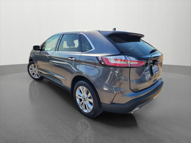 2022 Ford Edge Titanium