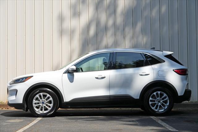 2021 Ford Escape SE Hybrid
