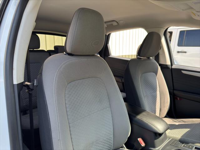 2021 Ford Escape SE Hybrid