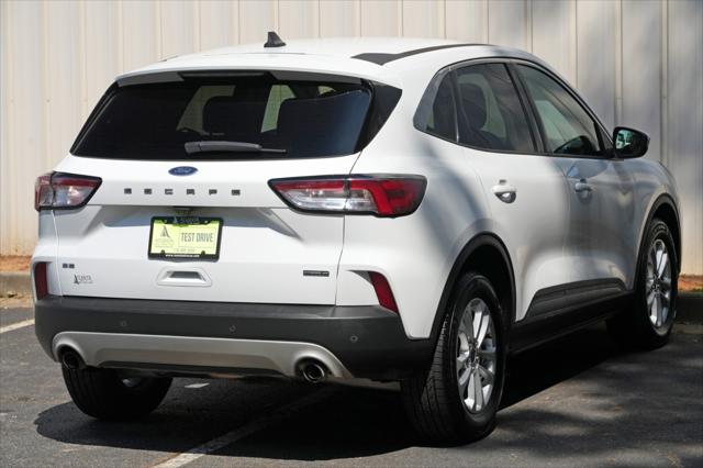 2021 Ford Escape SE Hybrid