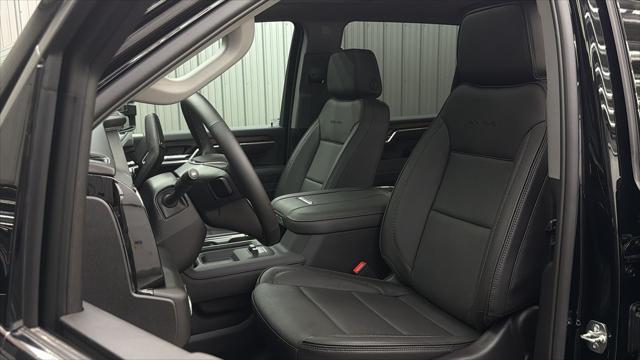 2026 GMC Sierra 2500HD Crew Cab, Standard Bed, Denali, 4WD