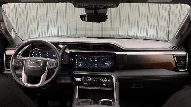 2026 GMC Sierra 2500HD Crew Cab, Standard Bed, Denali, 4WD