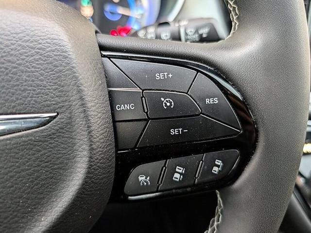 2023 Chrysler Pacifica Hybrid Limited