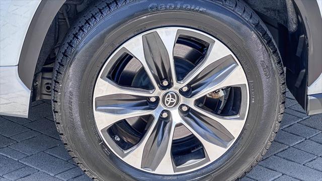 2021 Toyota Highlander Hybrid XLE