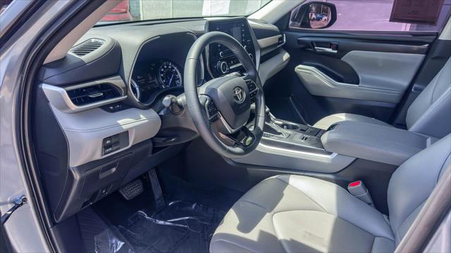 2021 Toyota Highlander Hybrid XLE