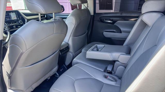 2021 Toyota Highlander Hybrid XLE