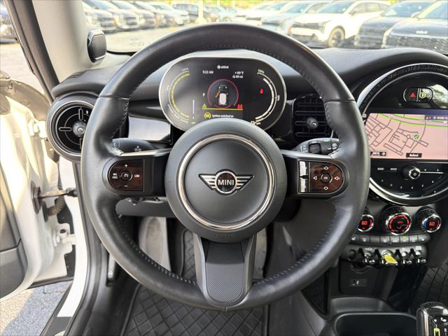 2024 MINI SE Hardtop Cooper