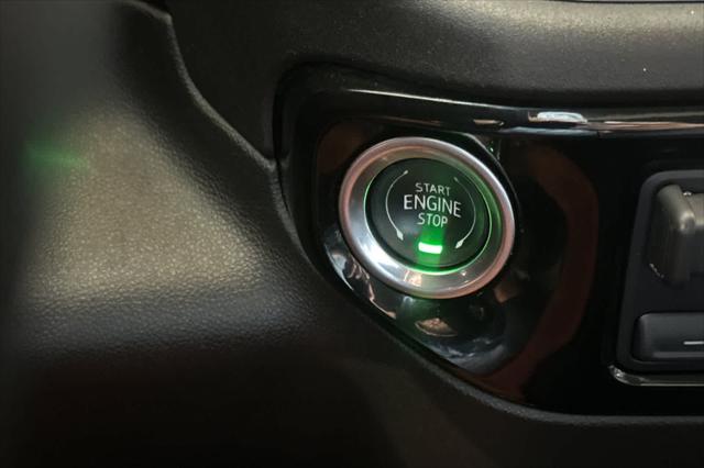 2025 GMC Sierra 1500 2WD Crew Cab Short Box SLT