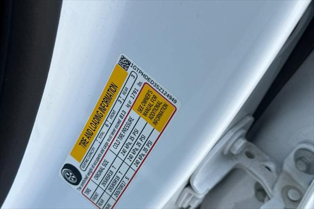 2025 GMC Sierra 1500 2WD Crew Cab Short Box SLT