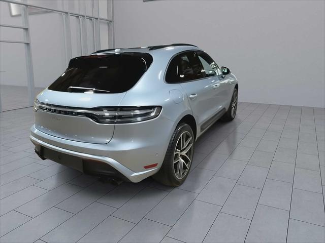 2023 Porsche Macan T