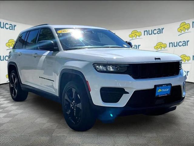 2023 Jeep Grand Cherokee Altitude 4x4 for sale in Plymouth, NH
