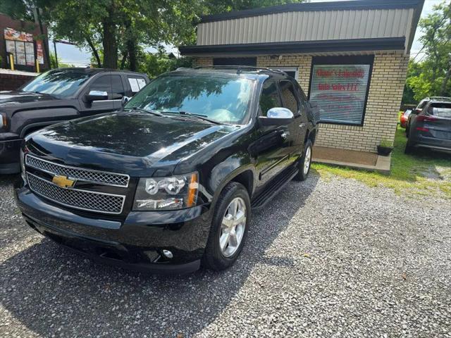 2013 Chevrolet Avalanche LT for sale in Hendersonville, TN