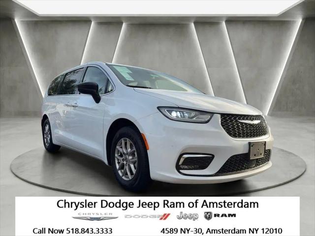 2024 Chrysler Pacifica Touring L for sale in Amsterdam, NY