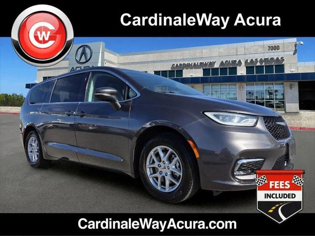 2023 Chrysler Pacifica Touring L for sale in Las Vegas, NV