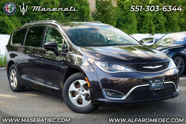 2017 Chrysler Pacifica Touring-L Plus for sale in Englewood Cliffs, NJ