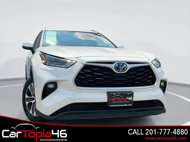 2021 Toyota Highlander Hybrid XLE for sale in Elmwood Park, NJ