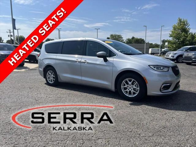 2023 Chrysler Pacifica Touring L for sale in Kalkaska, MI