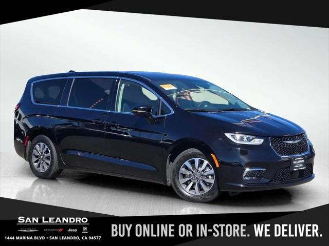 2024 Chrysler Pacifica Hybrid Select for sale in San Leandro, CA