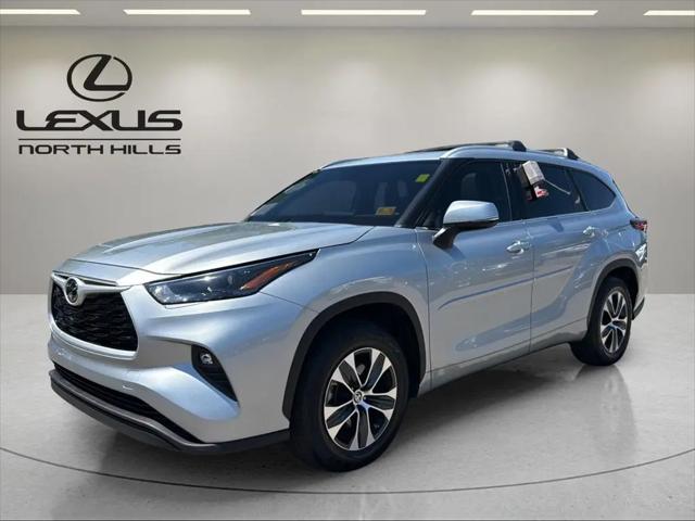2022 Toyota Highlander XLE for sale in Wexford, PA