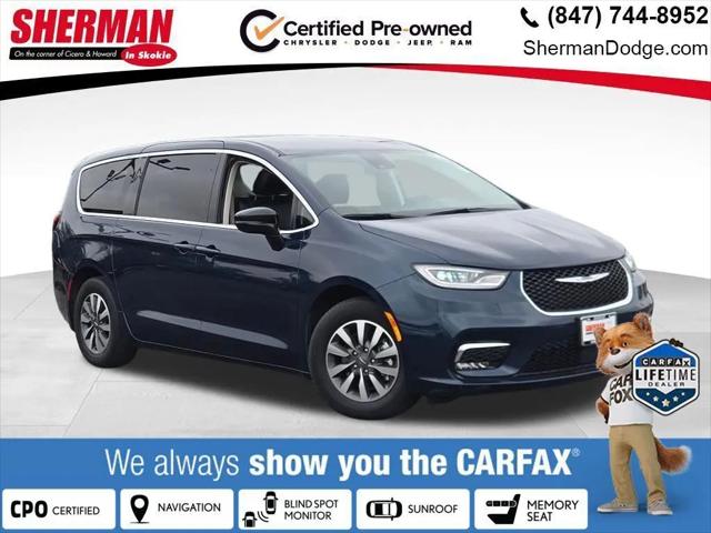 2024 Chrysler Pacifica Hybrid Select for sale in Skokie, IL